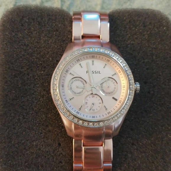 Fossil  Women's Watch - Picture 2 of 5